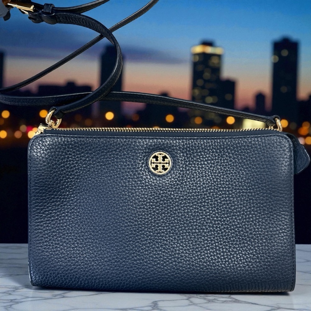 Tory Burch Navy Brody Pebbled
Wallet Crossbody - Picture 2 of 6